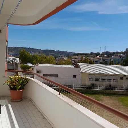 Milo Apartmán Loures